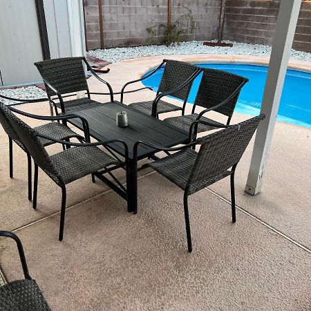 ラスベガス Large Pool & Patio Cozy Single Story Family Houseヴィラ エクステリア 写真